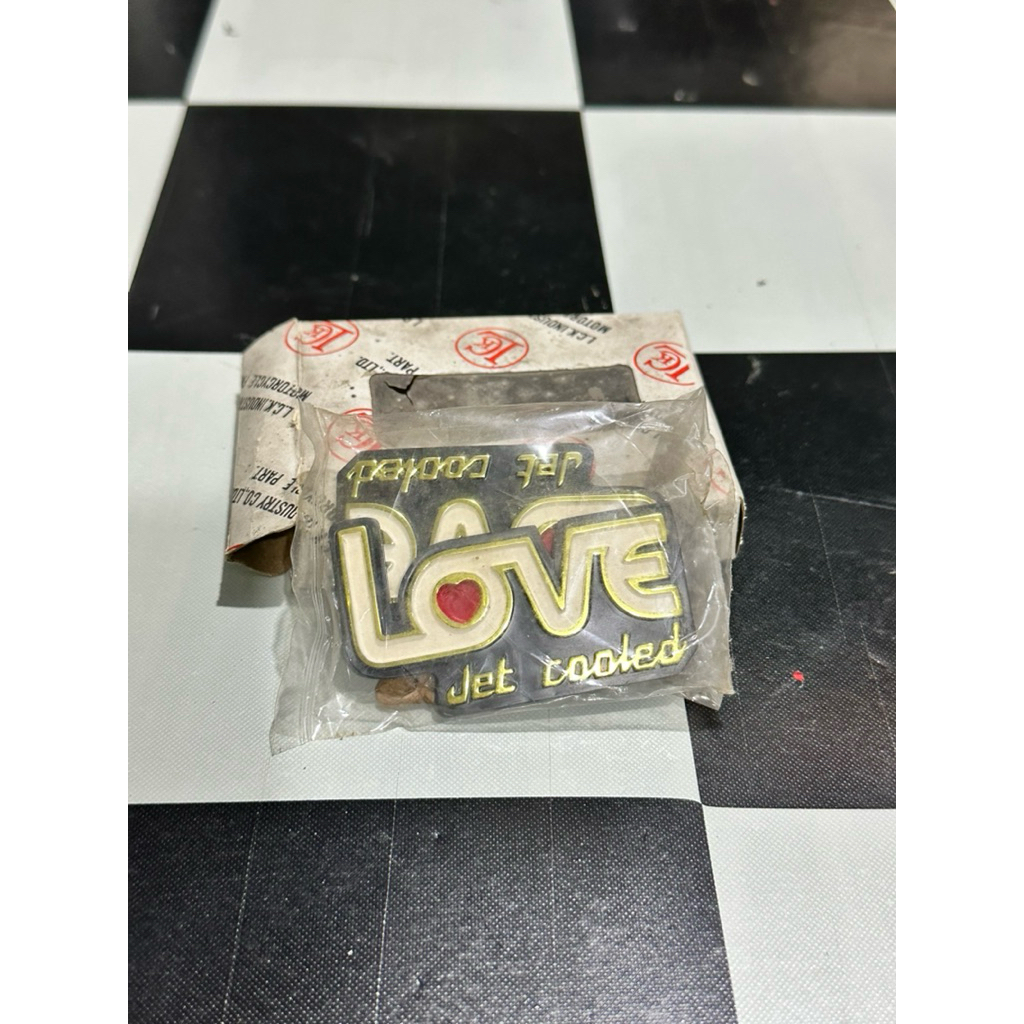 โลโก้ Love งานเทียม Lck รุ่น RC80