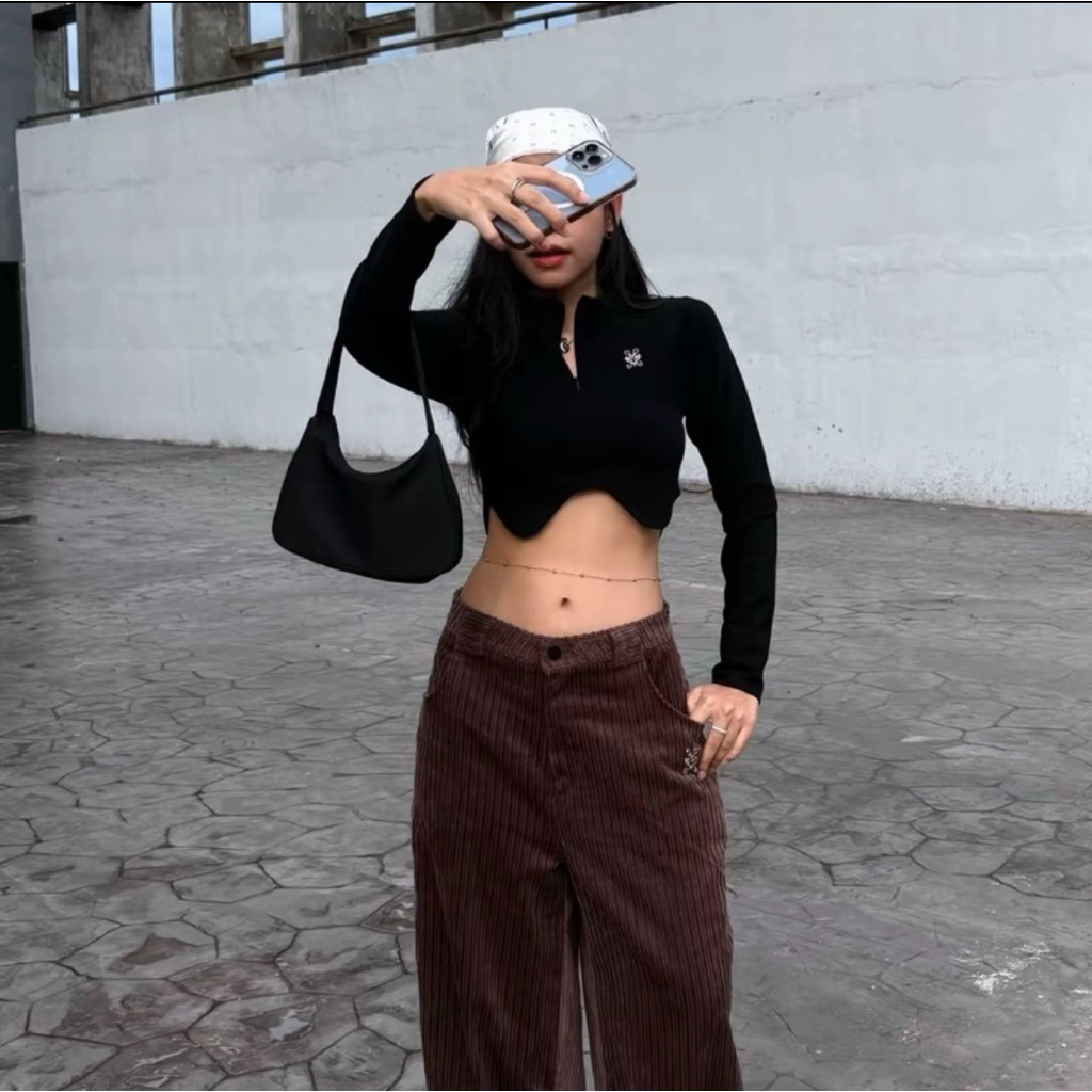 MONTHA- ida top เสื้อรุ่นไอด้า เสื้อแขนยาวดีเทลซิปหน้า