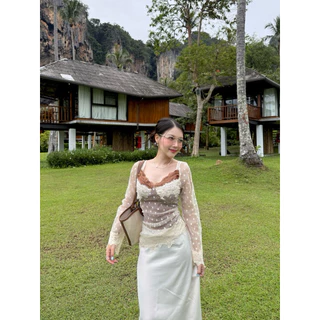 M209- เสื้อซีทรูแขนยาวลูกไม้สุดหวาน ดีเทลเนื้อผ้าตาข่ายจุด พร้อมฟองน้ำในตัว