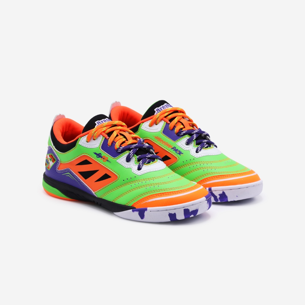Breaker รุ่น Breaker Hallow Pack (BC018) รองเท้าฟุตซอลเบรกเกอร์ สีGreen ไซซ์ 38 - 44