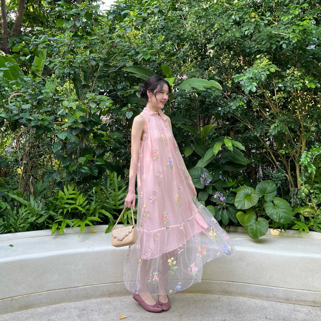 🥂Lady Camelia Dress - Miida✨ผ้าใหม่หนาขึ้น💫🧁ผ้าเวลปักน่ารักมากๆ🧀