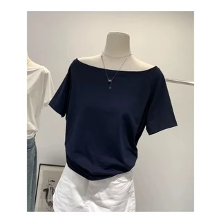 เสื้อเเขนสั้น คอกว้าง เสื้อยืดผู้หญิง สีพื้น ผ้านิ่มมาก เข้ากับทุกสไตส์ เสื้อยืดเปิดไหล่ เสื้อผ้าสาวสไตล์เกาหลี มินิมอล