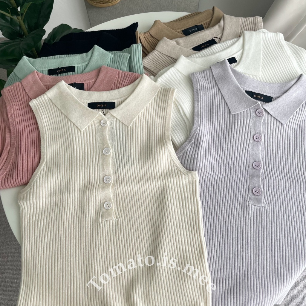 เสื้อกล้ามไหมพรมคอปก มีกระดุม แขนกุด ผ้าร่องกลาง ทรงเสื้อพอดีตัว ผ้าไหมพรมไม่หนา พร้อมส่ง 8 สี!!! (110760)