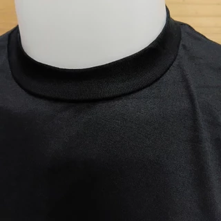 เสื้อคอกลมสีดำผ้าบาง50