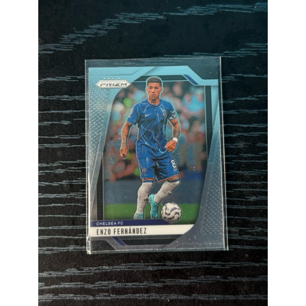 การ์ดบอลเชลซี : Enzo Fernandez Base