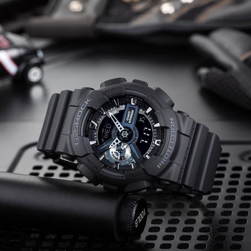 นาฬิกาผู้ชาย GA 110 รุ่น นาฬิกา กันน้ำลึก 200 เมตร ขายดีมาก รับประกัน1 ปี สีดำสำหรับผู้ชาย 100% ของแท้