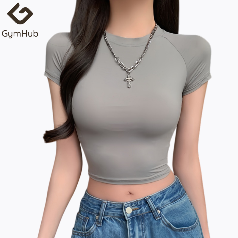 GymHub เสื้อเชิ้ตแขนสั้นคอกลมเพรียว เสื้อเชิ้ตแขนสั้นแนบไหล่สําหรับการเต้นรําแจ๊ส กระโปรงเล็กโผล่เอว