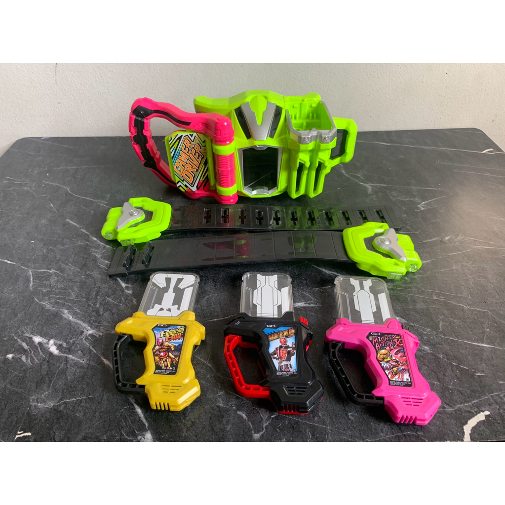 * Bandai แท้ * DX เข็มขัด Gamer Driver / Rider Gashat / กาชัท กาแชท มาสไรเดอร์ เอ็กเซ็ด