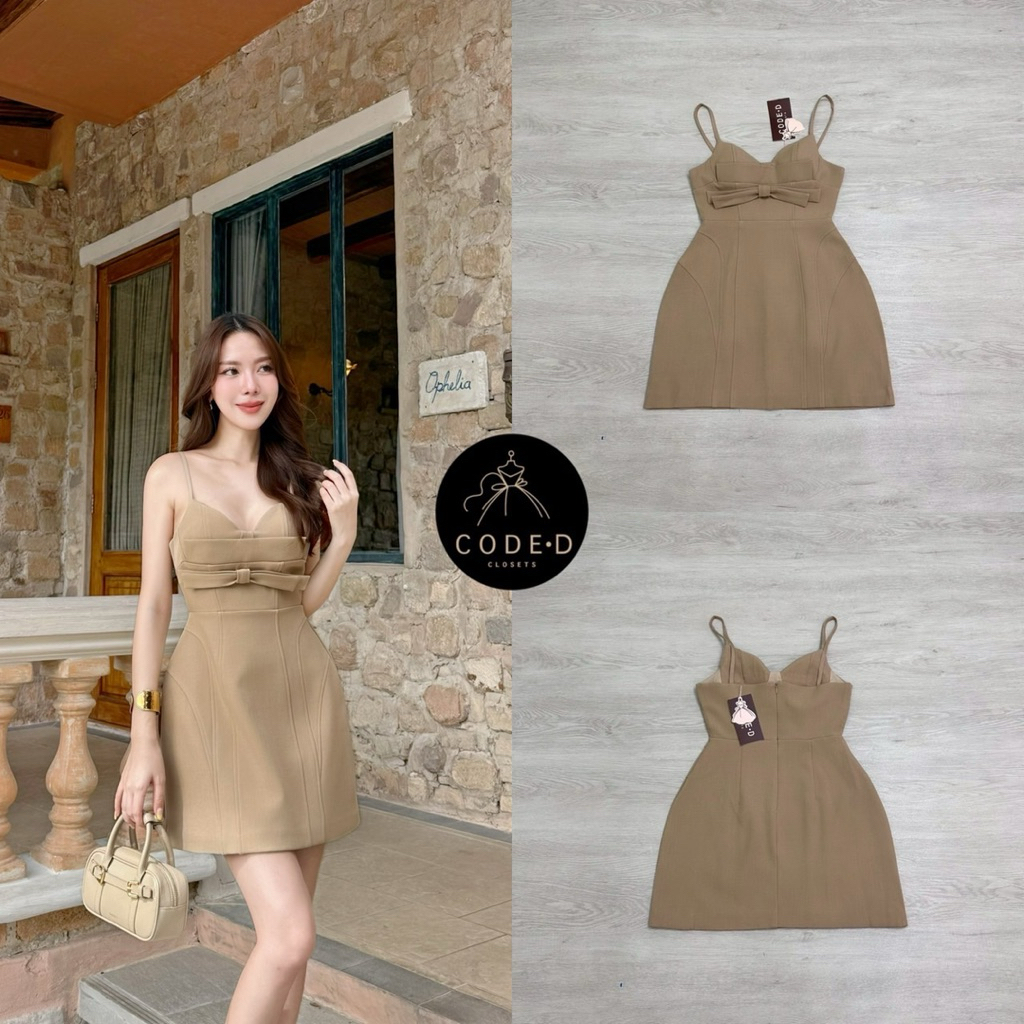 CODE-D CLOSETS มินิเดรสสายเดี่ยว ดีเทลแต่งโบว์เย็บติดช่วงกลางอก อกเสริมฟองน้ำอย่างดี