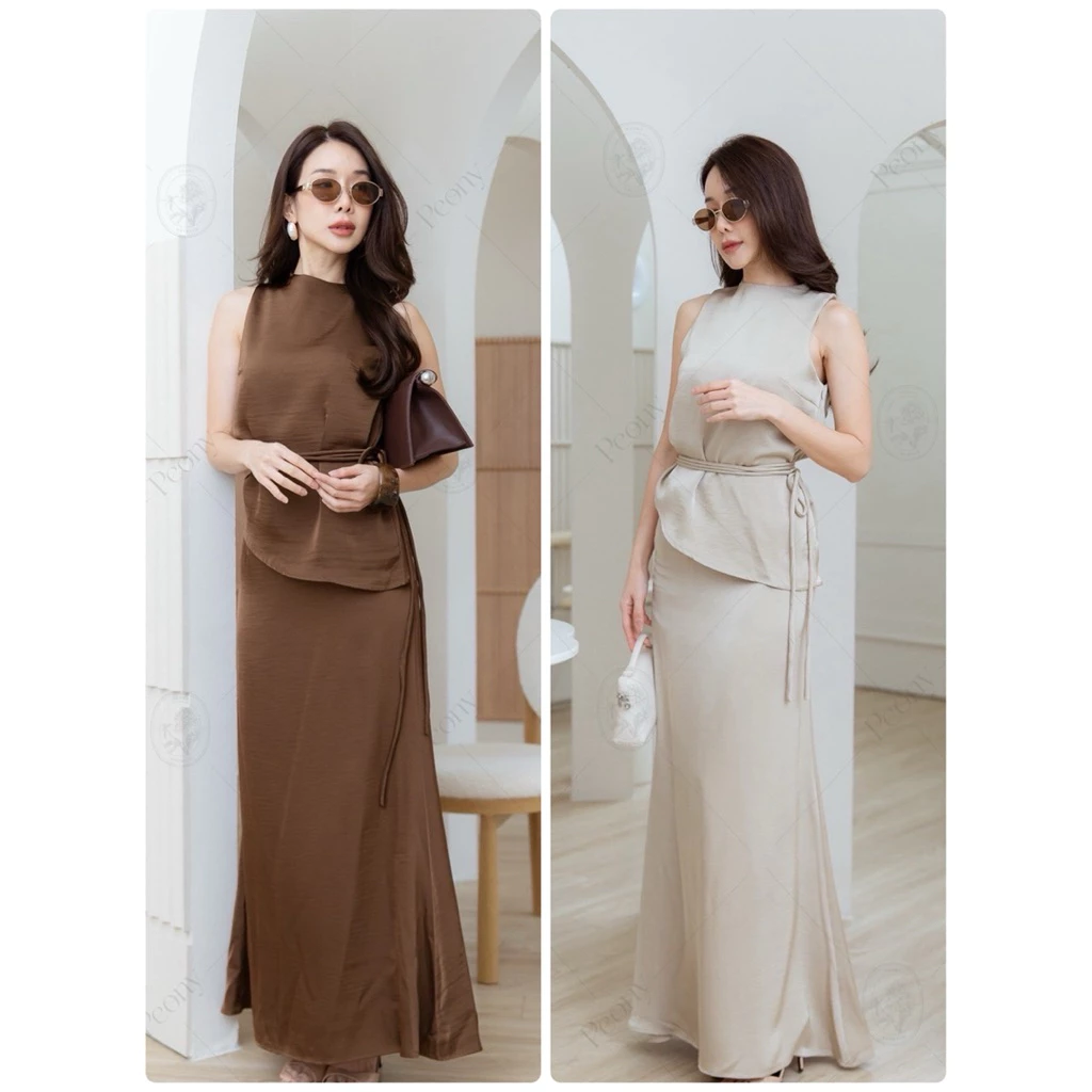 Peony ชุดเซตผ้าซาติน เสื้อคอกลมแขนกุดและกระโปรง
