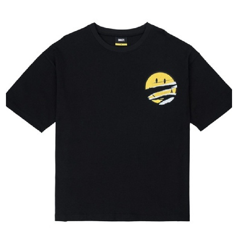 SMILEY® PAPER GRAFFITI OS T-SHIRT (BLACK)