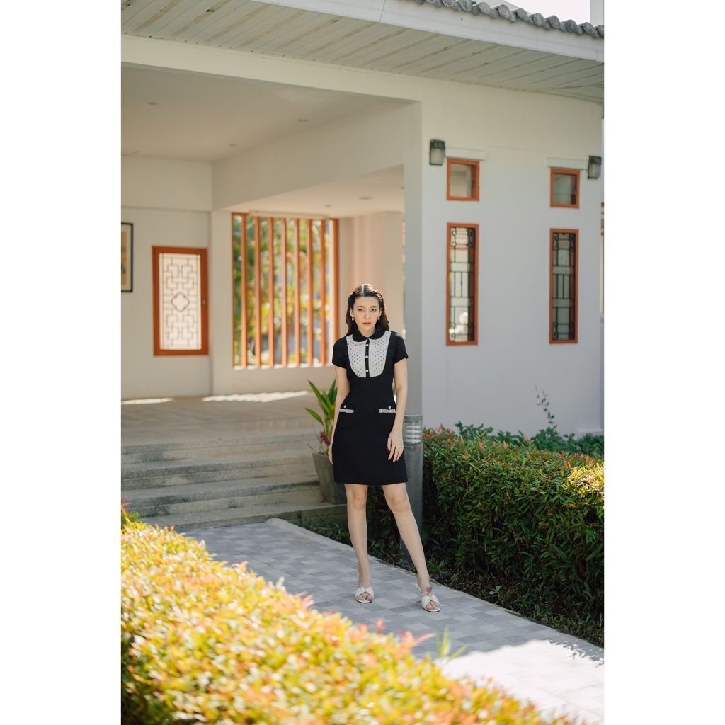 Dar-Lin Dress (ชุดเดรสทวีตแต่งปก กระเป๋าด้านหน้า)