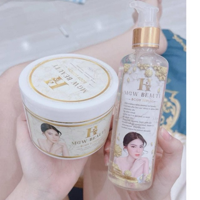เมจิกไวท์ชุดใหญ่1ชุดครีมกระปุกใหญ่1 ขนาด400ml+ เซรั่มหนึ่งขวดขนาด250mll