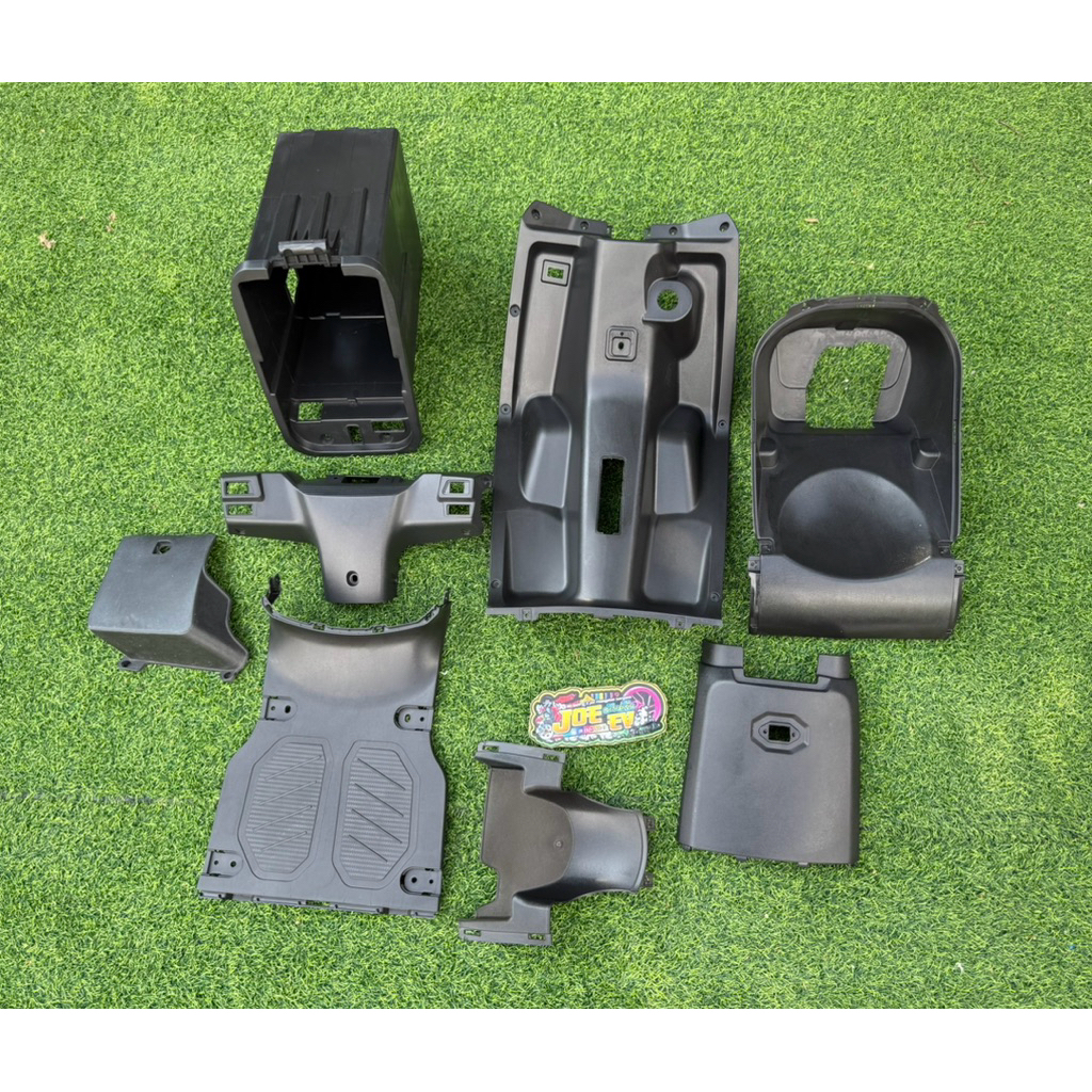 ชิ้นดำรถไฟฟ้าJNT-FY2เบิกใหม่แยกชิ้นได้