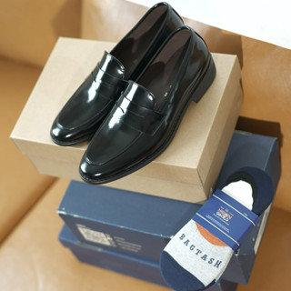 [ส่วนลด 20% ร้านโค้ดคุ้ม] Classy penny - black รองเท้าหนังสี…