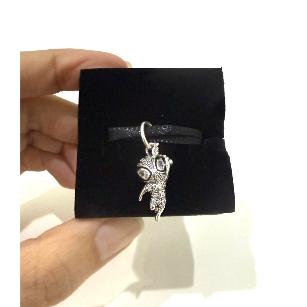 [พร้อมส่ง แท้100%] Spiderman Pave Pendant