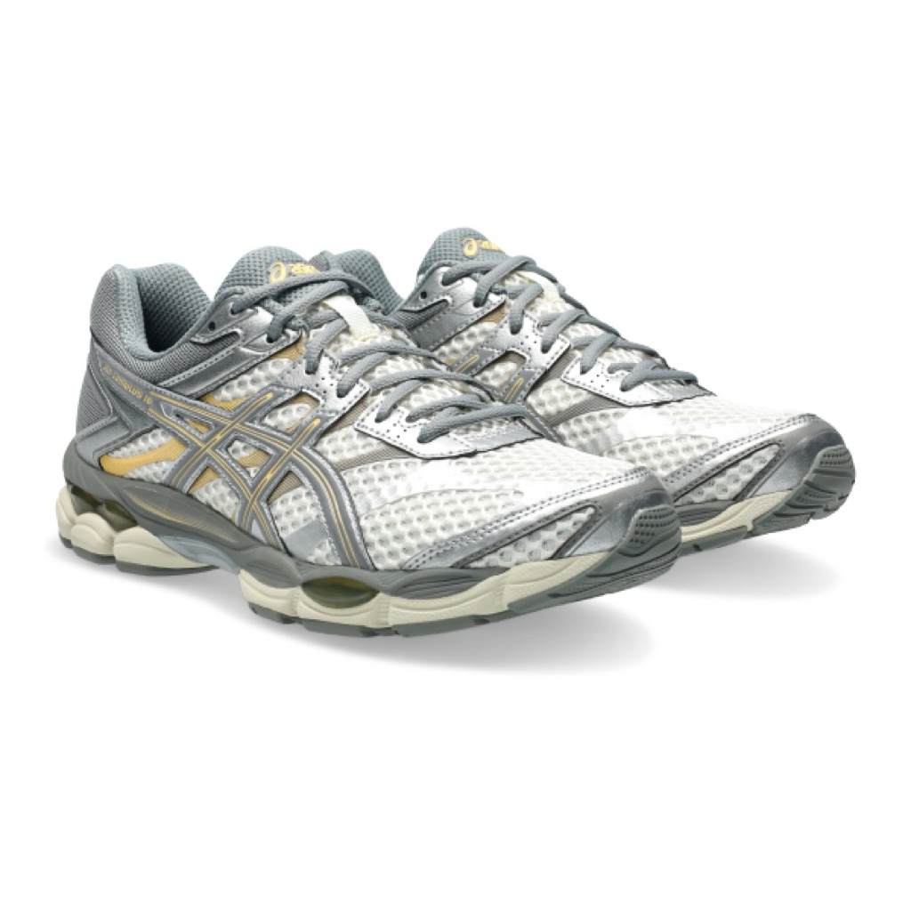 Asics Gel-Cumulus 16 รองเท้าวิ่ง