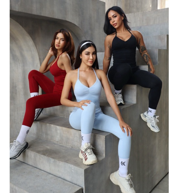 Keep Curves NEW✨/ Power Curves Collection Set / ขายแยก TOP คล้องคอมีฟองน้ำ/ Leggings เก็บทรงก้นเด้ง