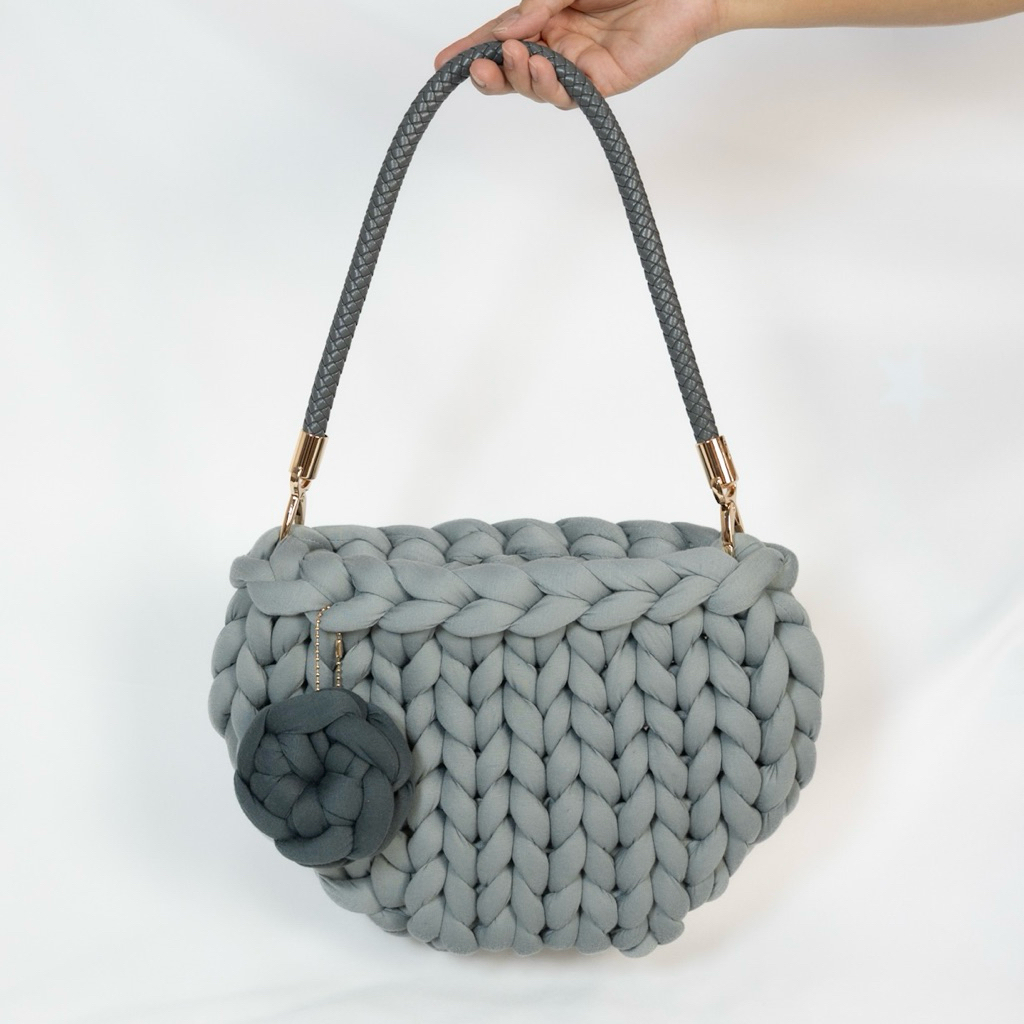 กระเป๋าไหมพรมยักษ์ ผ้าคอตตอน แบบสะพายไหล่ หรือสะพายข้าง น้ำหนักเบา เลือกแบบได้ตามต้องการ