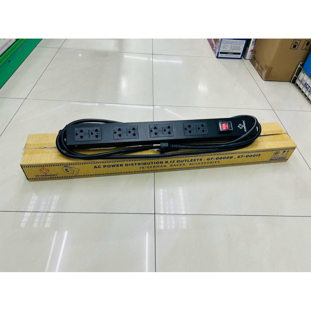 G7-00008B AC Power Distribution 8 Tis Outlet w/Cable 3m.Black Germany