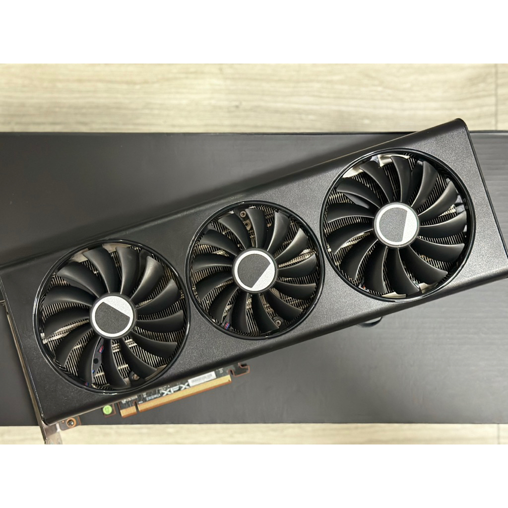 XFX RX7700XT 12GB พร้อมใช้งาน (อ่านรายละเอียดก่อนสั่งซื้อ) มีของพร้อมจัดส่ง