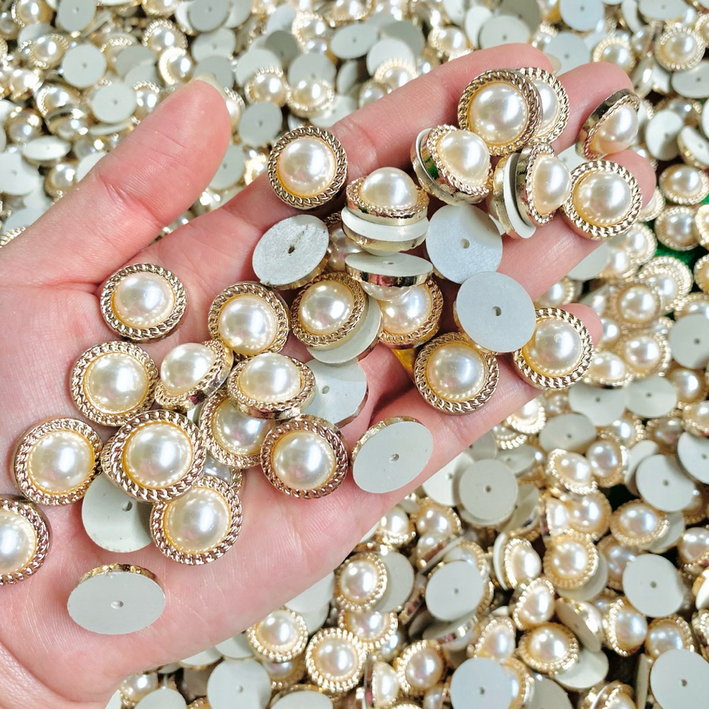 (50 ชิ้น) เครื่องประดับ ตกแต่งDIY เพชรมุกด้านหลังเรียบ พร้อมส่งในไทย