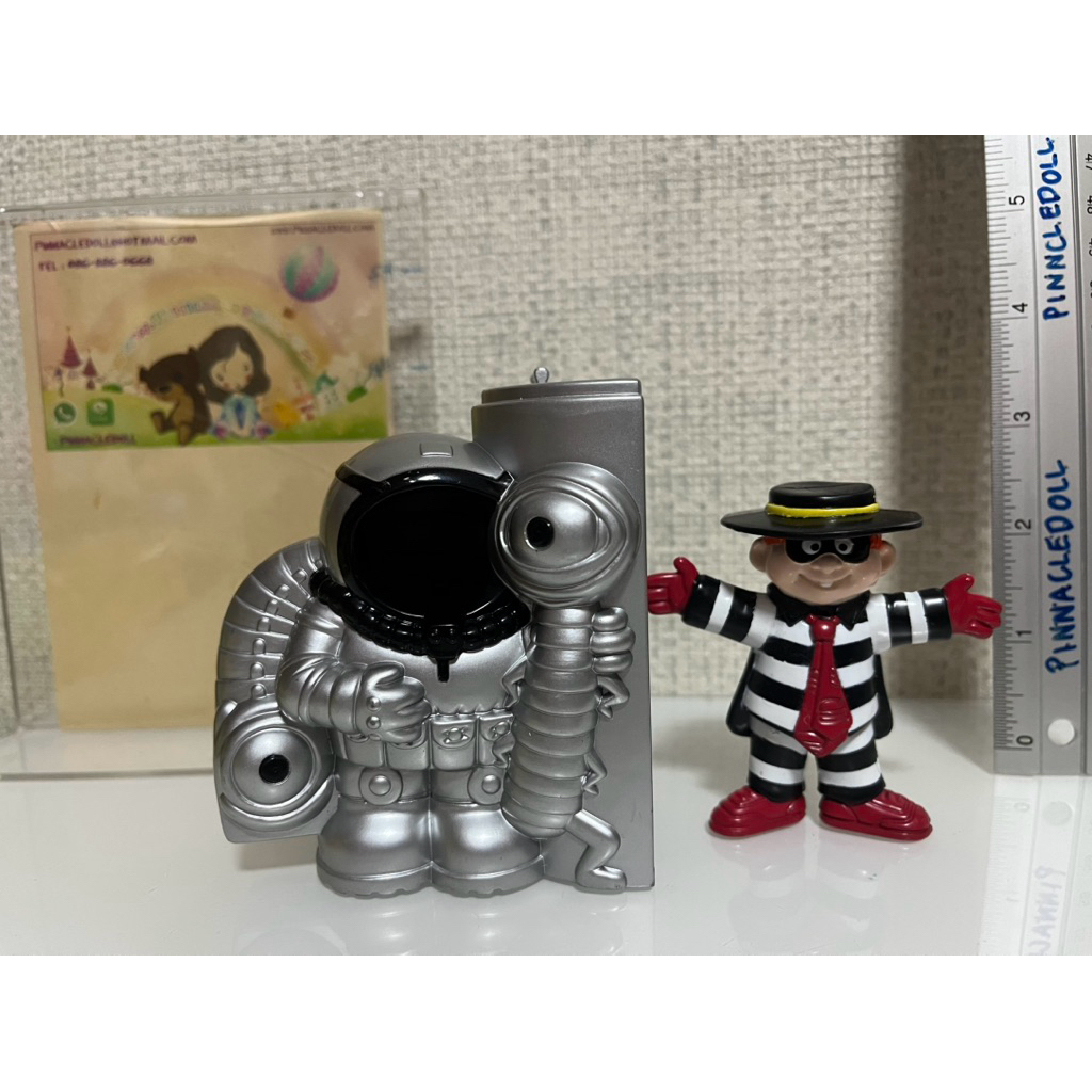 Mcdonald space vintage 1997  ของแท้ สภาพ97-98%