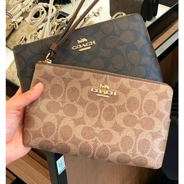 พร้อมส่งที่ไทยแท้ 100% ใช้ส่วนลดโค้ดคุ้ม+ ส่วนลดร้านค้า คล้องมือหนึ่งซิป ไซส์ L  Large Corner Zip