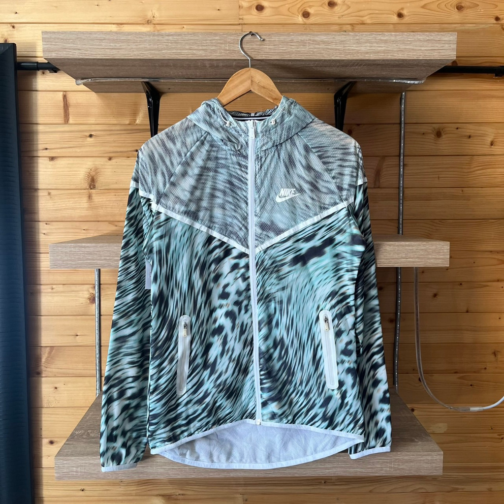 nike tech hyperfuse windrunner jacket