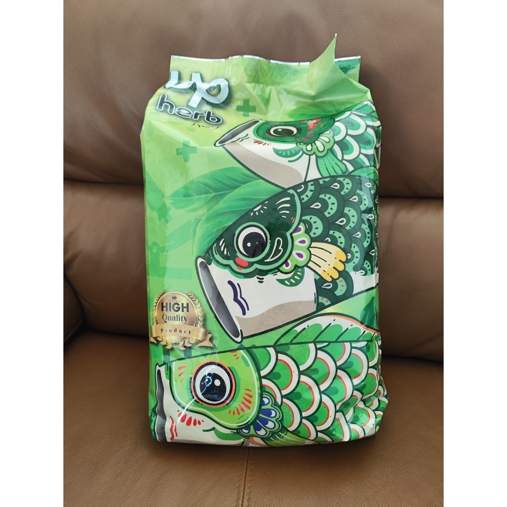 UP​ HERB​ อาหารปลา​ เพื่อสุขภาพ สมุนไพรไทย 4 kg quality koi food   UP   Herb for koi