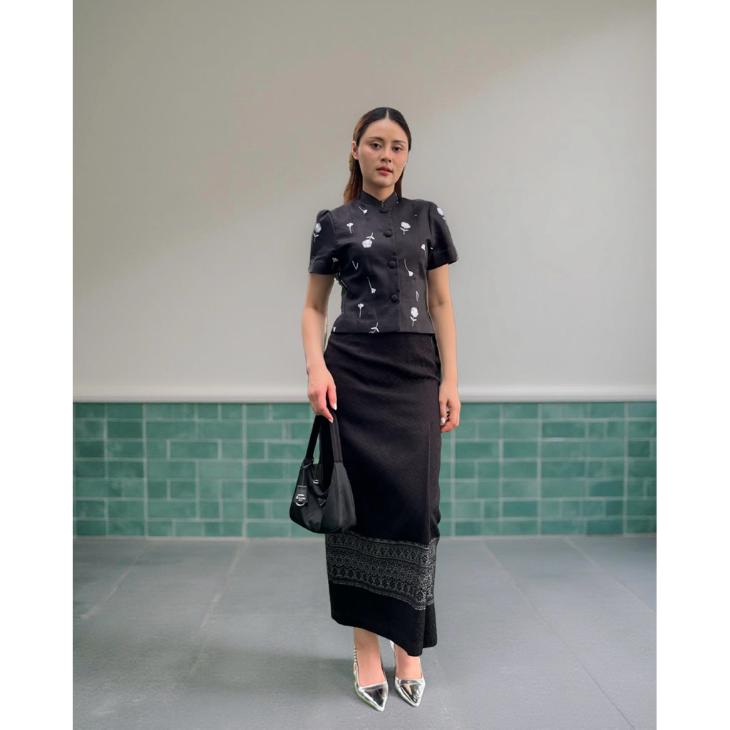 ชุดเซ็ตจิตรลดา_ลินินปัก-ฝ้ายทอมือยกดอก - รูปที่ 6