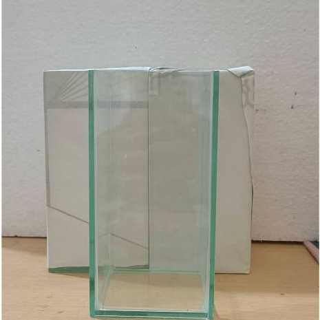 โหลใส่ปลากัดกาวใสขนาด2x4x6ซม.