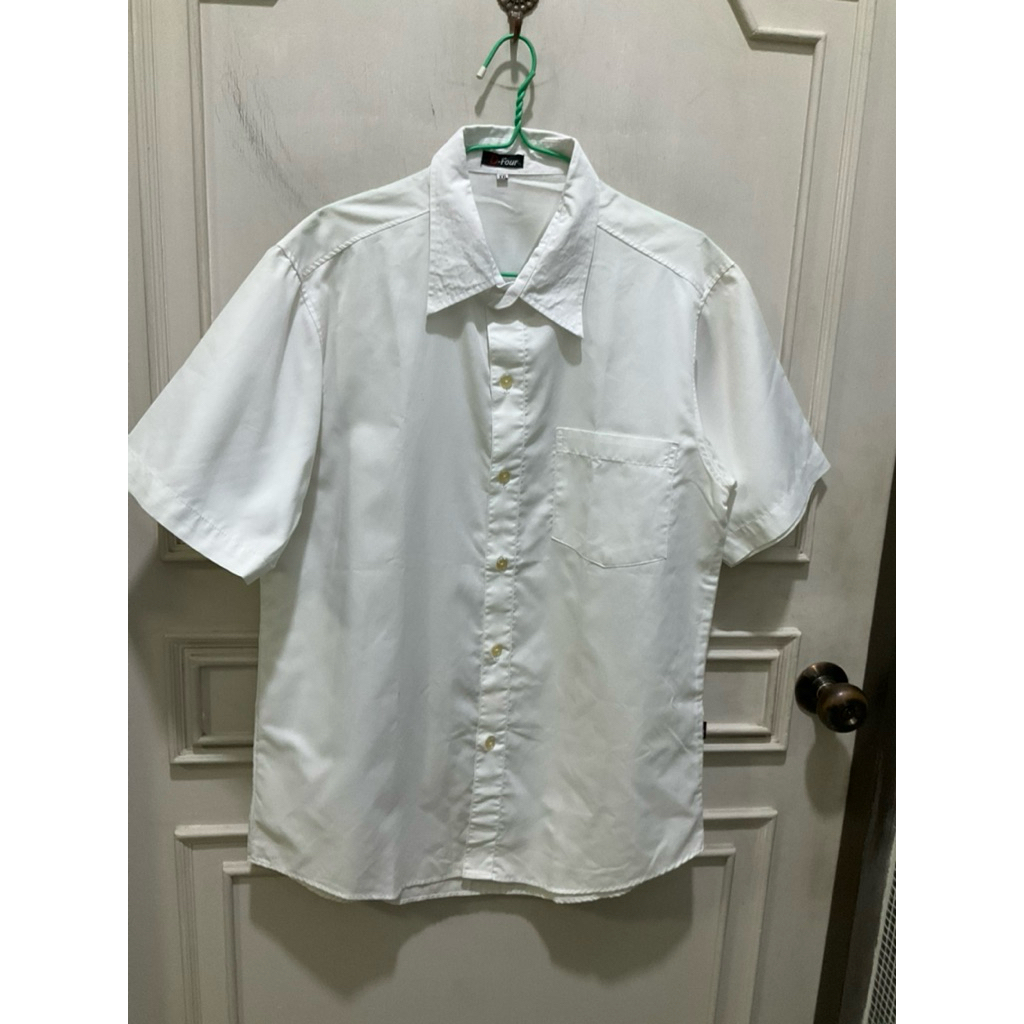เสื้อเชิ้ตแขนสั้นมีกระเป๋า D-four เสื้อทำงาน เสื้อนักศึกษา สีขาว มือสอง ไซด์ XXL อก 42 ยาว 30 นิ้ว