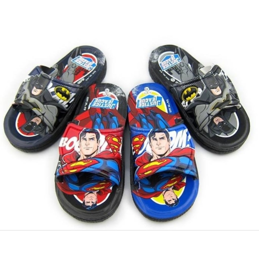 รองเท้าเด็ก แบบแตะสวม เทปแปะด้านหน้า ลายแบทแมน ลายsupeman