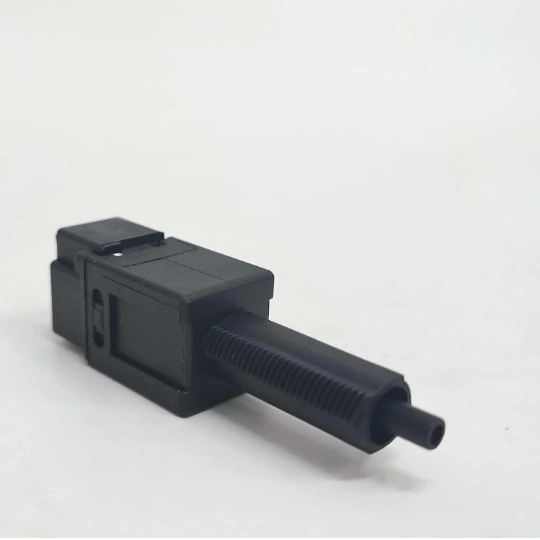 สวิทซ์ไฟเบรค สวิทซ์ขาเบรค  NISSAN MARCH ALMERA และอีกหลายรุ่น  (รุ่น2ขา) - รูปที่ 2