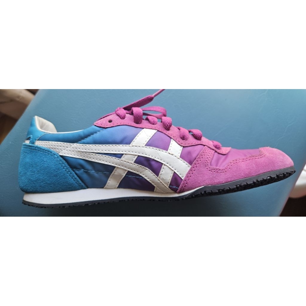 Onitsuka tiger women ไซส์ 24.5cm.มือสอง