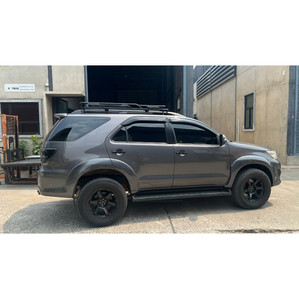 แร็คหลังคา พร้อมติดตั้ง กับ Fortuner (Keyman Expedition Size XL 110x155x10 cm.)
