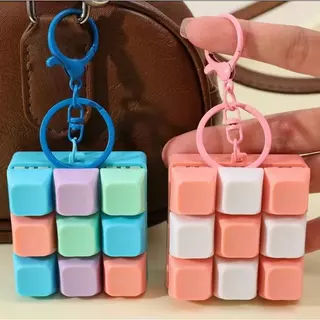 พวงกุญแจ Finger Keyboard Cap Clicker ของเล่นหยิกแป้นพิมพ์ DIYบรรเทาความเครียด Fidget พวงกุญแจ ปุ่มกด 9 คีย์