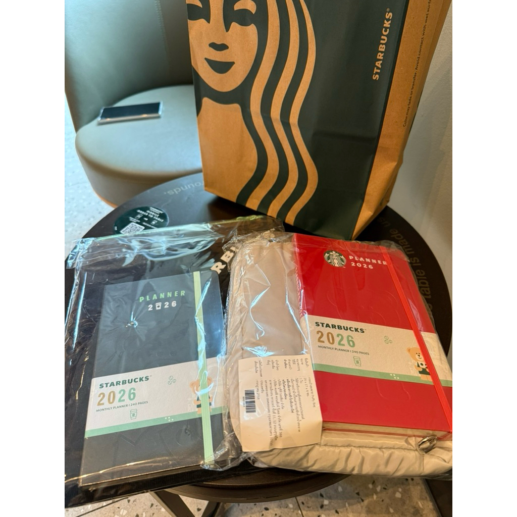 Starbucks bag & planner2026 แท้ 💯%  มีทั้ง Planner Bag DVF loqi