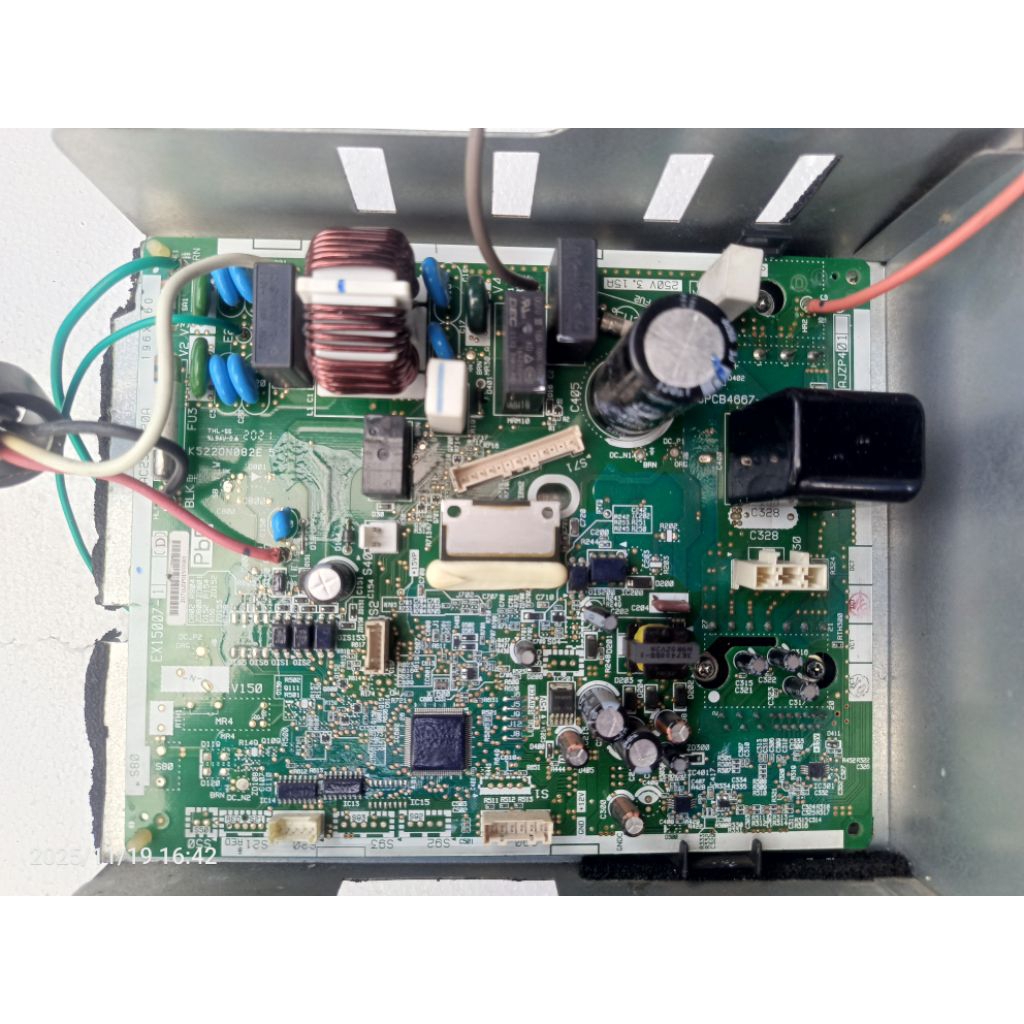 แผงคอนโทรลคอย์ร้อน ไดกิ้น RKQ12TV2S