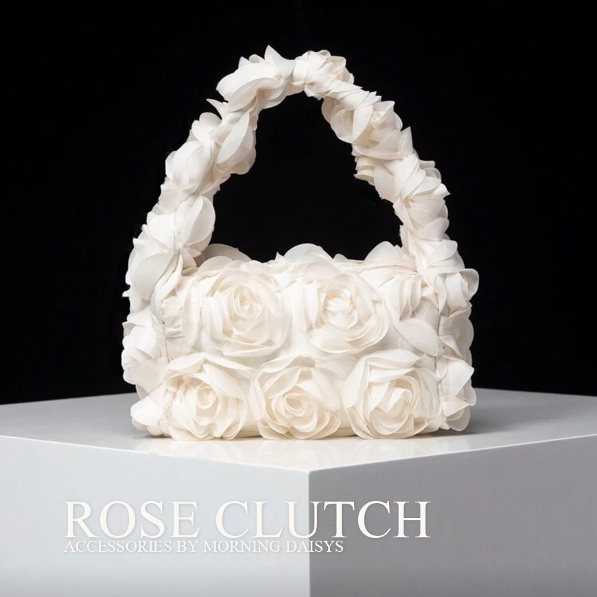 MORNING DAISYS CLUTCH BAG กระเป๋าถือ รุ่น ROSE CLUTCH สี WHITE