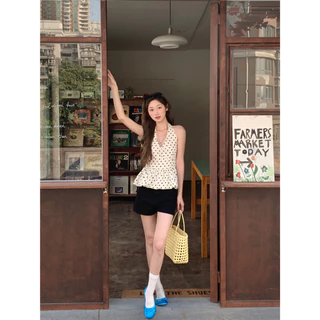 Beryl เสื้อสายเดี่ยวผู้หญิง เสื้อลายจุดสุดเซ็กซี่ คอวี การออกแบบโบว์ริบบิ้น ทรงเข้ารูป สไตล์เกาหลี