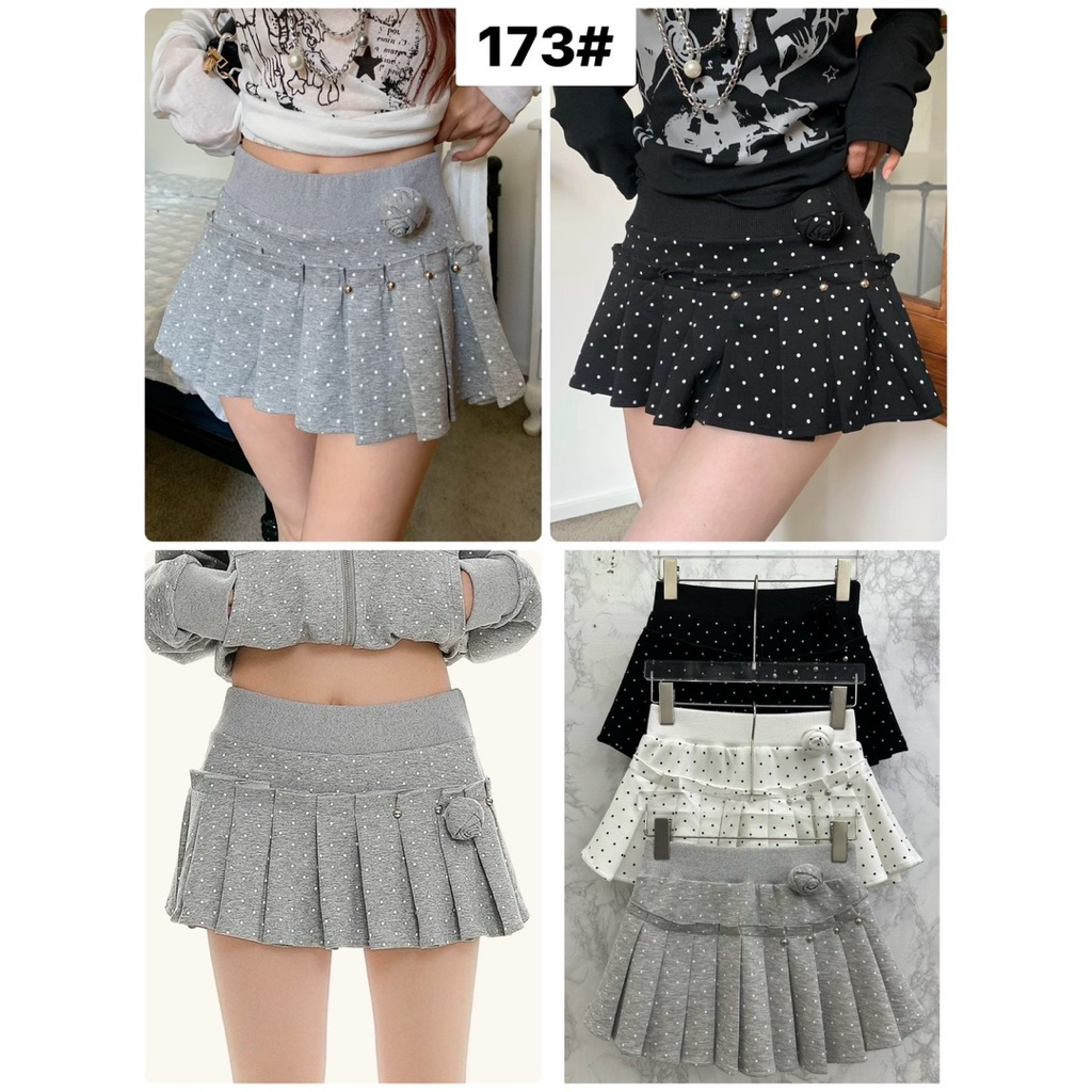 กระโปรงจีบรอบตัว แต่งหมุด แต่งเข็มขัดกุหลาบ ผ้าวอร์ม #173