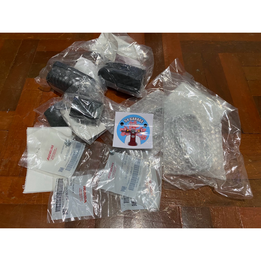 ยางพักเท้าหน้า Honda C125