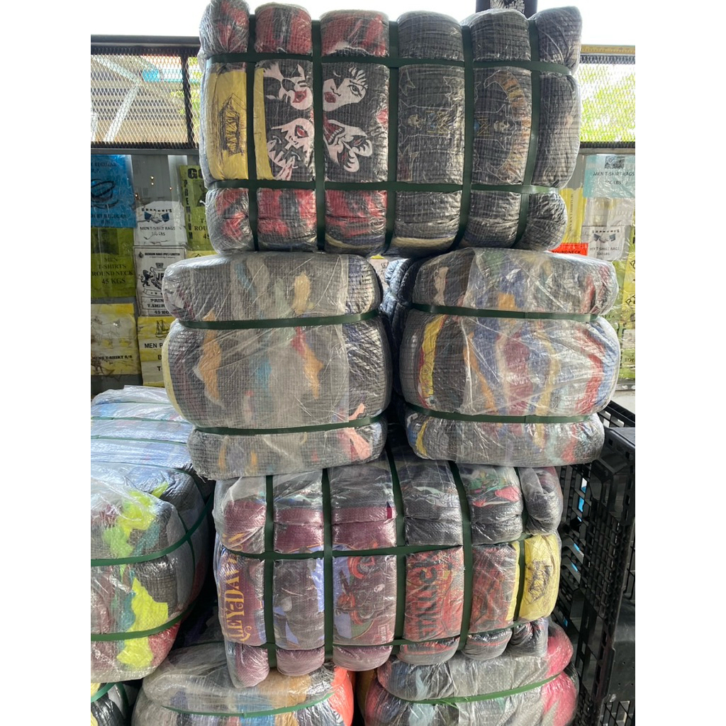 กระสอบเสื้อยืดมือสอง กระสอบเสื้อมือสอง เสื้อยืด มี 240-270 ตัว กระสอบมือสอง เสื้อยืดมือสอง เสื้อมือ2