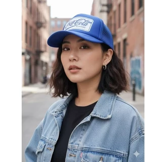 หมวกแก็ป หมวกเบสบอล หน้าบุฟองน้ำ หลังตาข่าย สกรีน Coca-Cola classic ด้วย Flex pu ขอบเรียบ สวย คมชัด