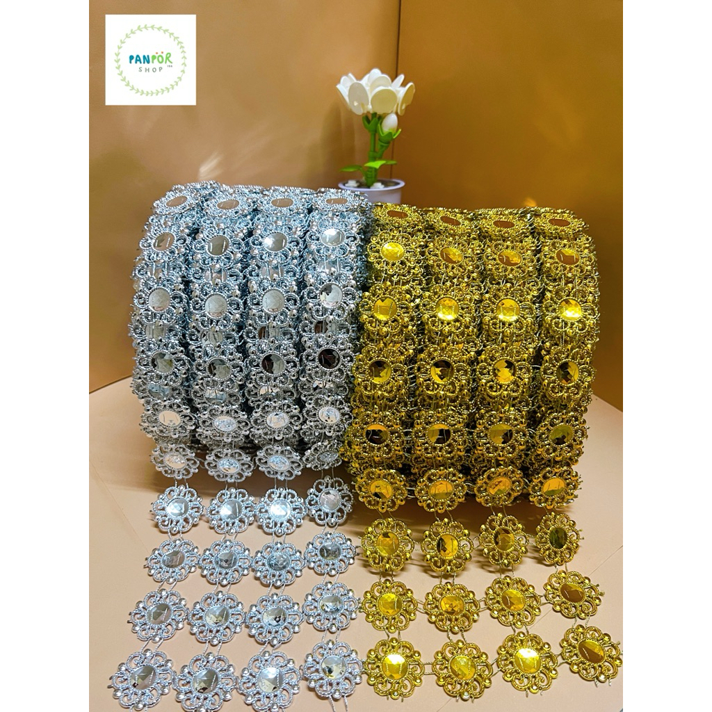 สังวาลย์ดอกพิกุล จำนวน 100 ชิ้น