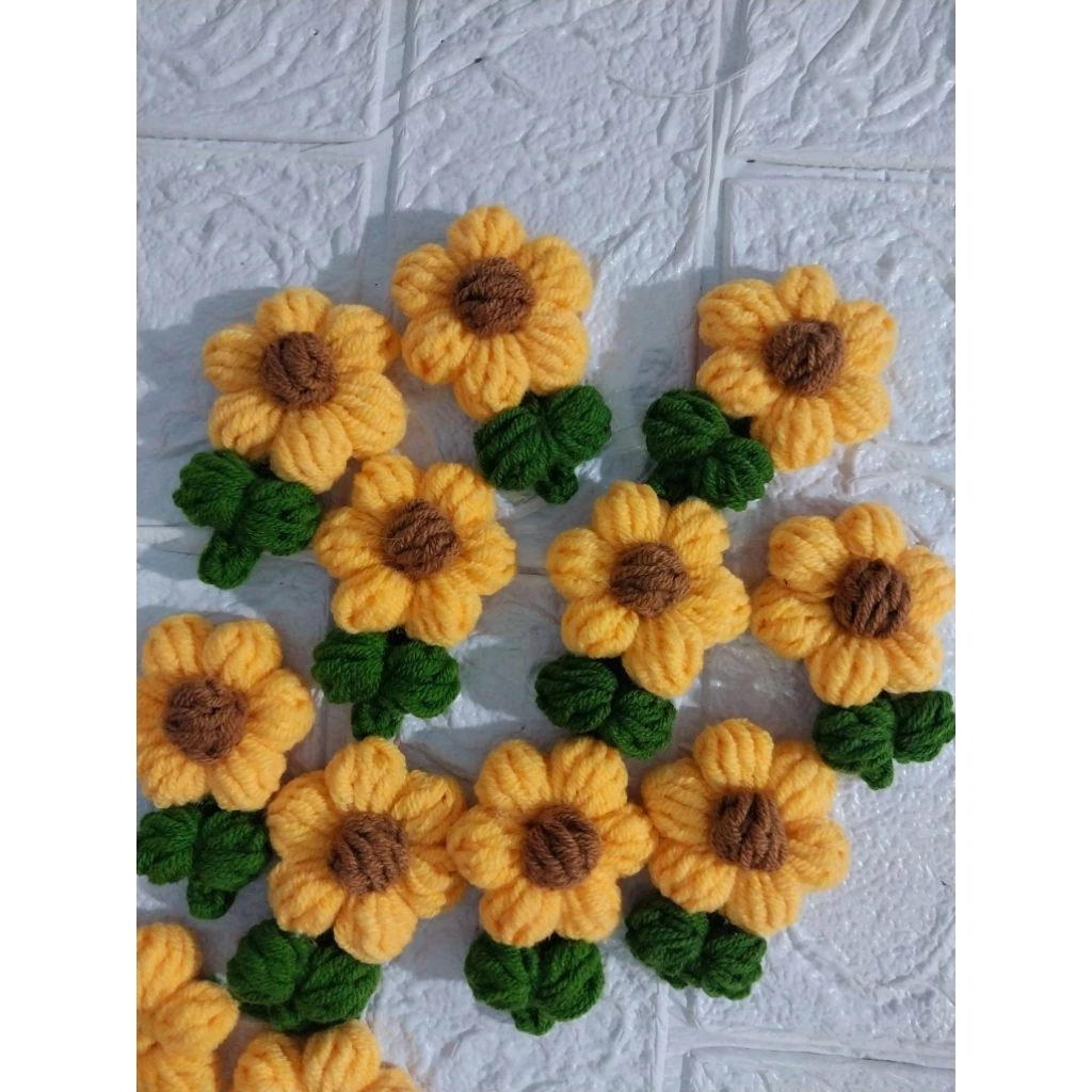 ดอกไม้ไหมพรม ดอกทานตะวัน ดอกไม้เเห้ง ดอกไม้พองๆ 🌼12ดอกต่อ 1เเพค🌼