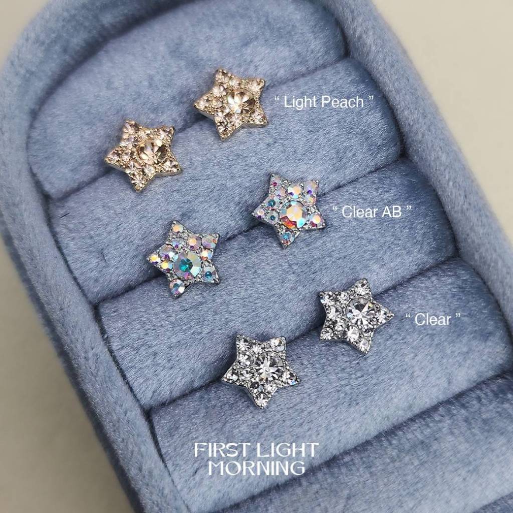 Swarovski Elements First Light Morning ကြယ်ပုံ ต่างหู (Rigel) စိန်/ခရစ္စတယ် အပ်စိုက်/ပလပ်