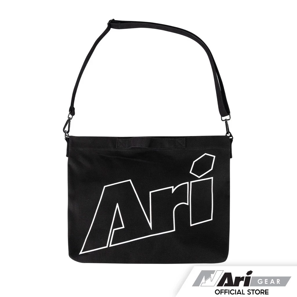 ARI SHOULDER BAG - BLACK (AHW1197-01) กระเป๋าสะพายไหล่ อาริ SHOULDER BAG สีดำ lucc